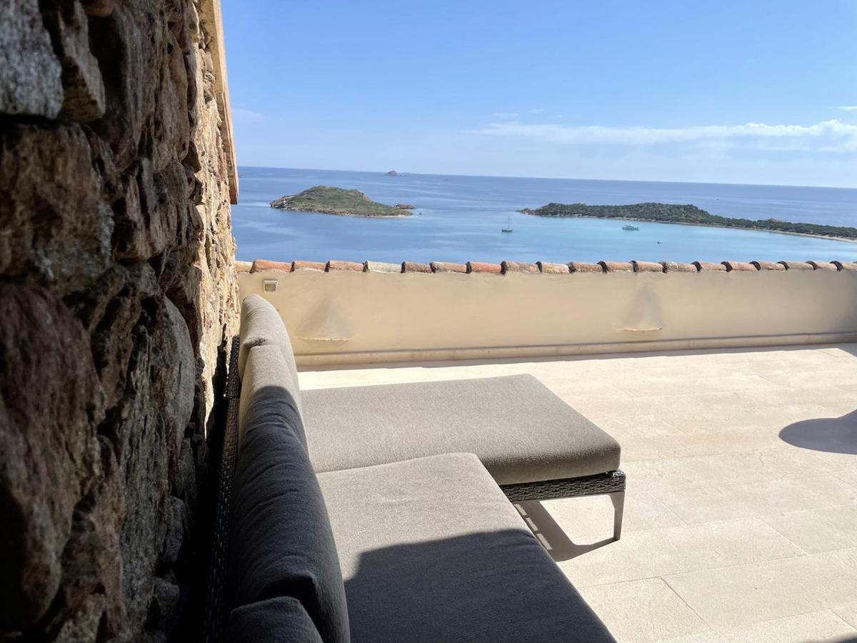 Апартаменты San Teodoro Punta Est Fantastico Trilocale Vista Mare Капо-Кода-Кавальо Экстерьер фото