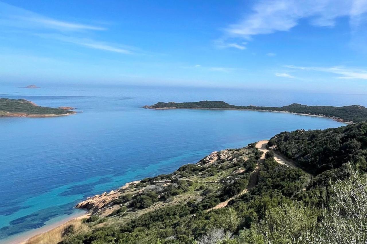 Апартаменты San Teodoro Punta Est Fantastico Trilocale Vista Mare Капо-Кода-Кавальо Экстерьер фото