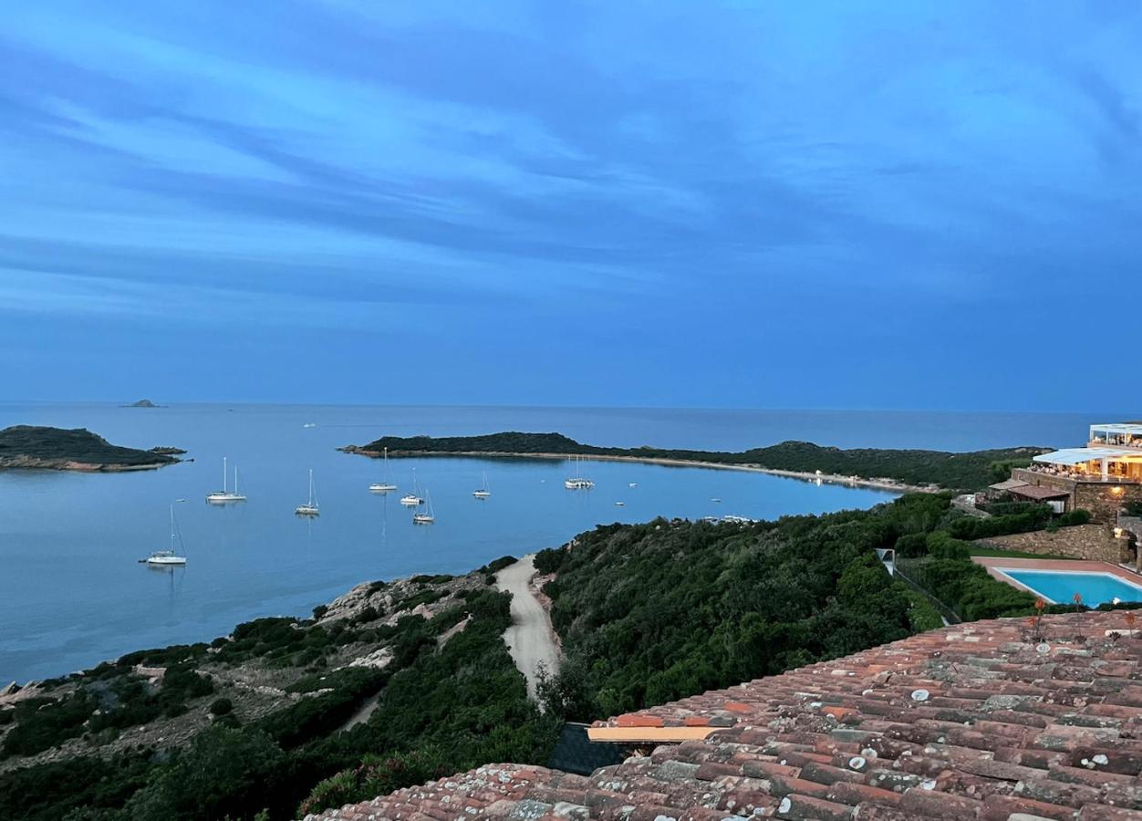 Апартаменты San Teodoro Punta Est Fantastico Trilocale Vista Mare Капо-Кода-Кавальо Экстерьер фото